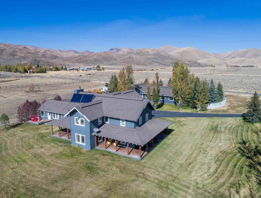 78 Pioneer View Drive